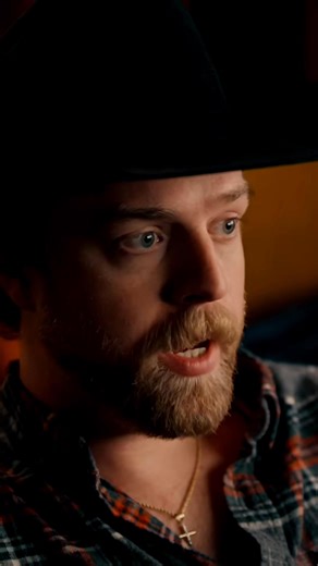 “Voice made for a sawdust floor.” - Blake Shelton #theroad #blakeshelton | Jon Wood