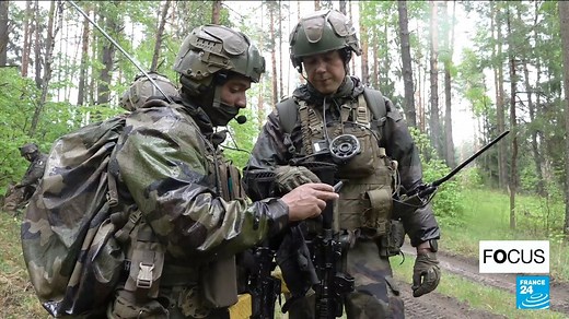 545K views · 10K reactions | Alors que la guerre fait rage en Ukraine, l'inquiétude monte dans les pays voisins. En notamment autour du corridor de Suwalki qui relie l'enclave russe de Kaliningrad à la Biélorussie. Dans cette région stratégique, on craint une invasion de la Russie. Alors, les forces de l'Otan se préparent ⤵️ | FRANCE 24 | Facebook
