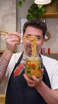 Spicy glass noodle salad 🍜 Easy meal prep 😋
