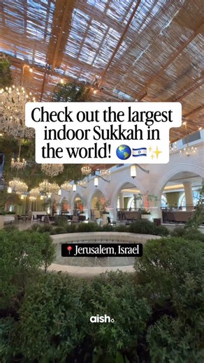 Sukkot starts tomorrow night! The holiday celebrates the end of the harvest season in Israel and commemorates God protecting the Israelites’ exodus from Egypt. A sukkah must be built under the open sky, have at least 3 walls and a roof made from unprocessed natural materials, such as bamboo or palm branches. Happy Sukkot ✨ 📍@waldorfastoriajerusalem #Sukkot #Sukkah #Jewish | aish.com