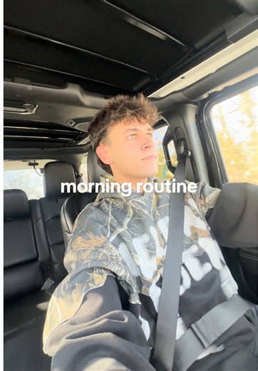 morning routine 🎧⌚️hoodie and set from @aelfriceden_official #aelfriceden #morningroutine #highschool #fyp #productivity