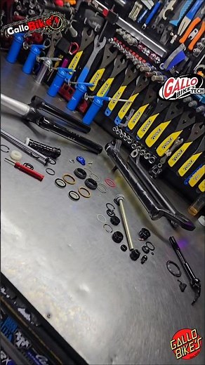 Reparación Suspensión ROCKSHOX REBA RL Mantenimiento Horquilla Servicio tijera aire bloqueo bici MTB