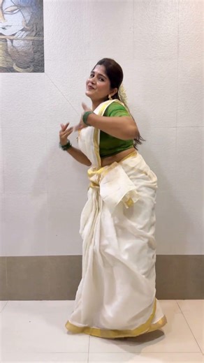 Late but still trending😍❤️ #aaru #aartijalgaonkar #dance #shortvideo #viral #trending #shortsviral