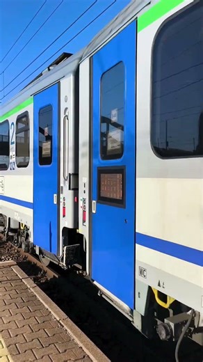 EC101 Wien Westbf.: Einfahrt ČD Romča 193 571 mit PKP waggons in Wien Westbf.