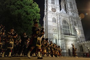 Map of the procession route for the Queen's funeral, and who is attending