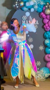 ✨ It’s Not Just Bubbles… It’s Magic in the Air! ✨ Step into a world where soap turns into spectacle, and every bubble tells a story. 🌈🫧 🎭 Interactive. Mesmerizing. Unforgettable. Perfect for birthday parties, festivals, schools, libraries — and memories that last forever! 🎉 Book your magical bubble experience today! 📍 Atlanta & beyond 🔗 www.atlantabubbleshow.com 📩 DM to check availability 🎥 Real magic. No filters. Just WOW. #BubbleShow #KidsPartyAtlanta #FamilyEntertainment #BubbleMagic 