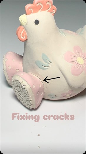 Glazy Hen Ceramics | Sarah Mahl on Instagram: "Do you think it’ll work? After some mildly frantic googling I found some forums that said this technique could work for fixing cracks in bone dry clay. Usually I just leave them and hope the glaze fills them later, but that hasn’t worked well in the past. How do you fix cracks in your pottery? #handbuiltpottery #ceramicchicken #fixingcracksinpottery #potteryfail #chickenart"