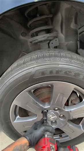 MechanicPro Service on Instagram: "Honda pilot 2008 remplazo de damper 🔧#honda #fyp #repair #v"