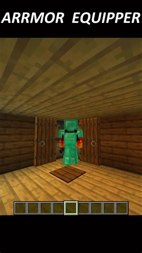 “This AUTOMATIC Armor Equipper Is INSANE! 😱🛡️” #minecraftshorts