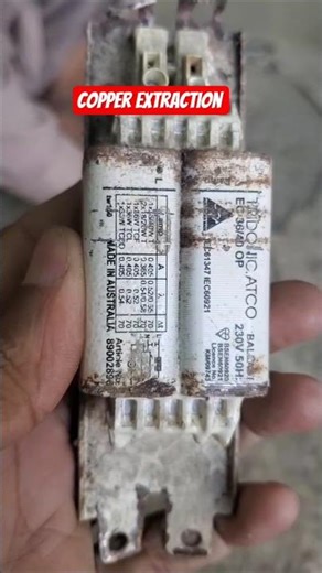 method of extracting copper