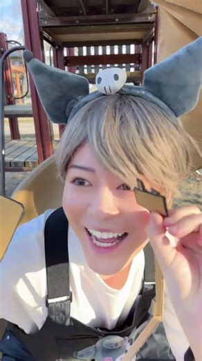 have to charge one's cell-phone