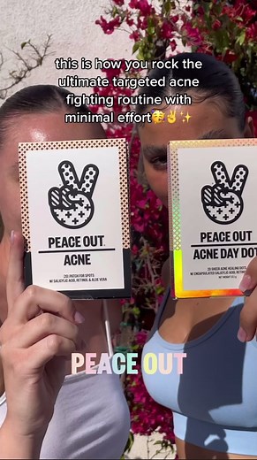 Fighting acne no matter if it’s day or night ☀️🌙 #PeaceOutAcne #PimplePatch #HealAndConceal #SpotTheDot #acnecommunity