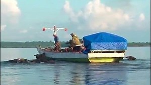 453K views · 706 reactions | Di pulau Sumbawa ada tradisi unik namanya Kebo Nange. Saat masa tanam semua hewan terutama kerbau pindah ke Gili Rakit. Pindahnya dengan cara berenang, lho! Wah, kerbau kok bisa berenang ya? Kalau penasaran, mari tanya ahlinya dalam Si Otan, Jum’at, 26 Juli 2019 pukul 13.00WIB | TRANS7 | Facebook