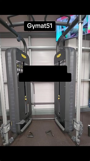 gymat51 using the cable machine to do side shoulders workout , try not move the traps or it become a trap workout #gymcables #sideshoulder #gymat51 #fitness #strengthtraining