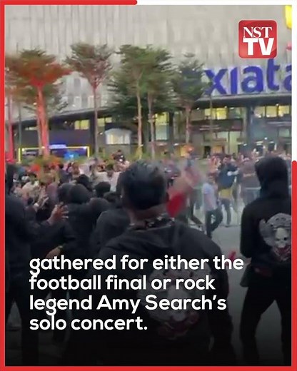 Fans clash outside National Stadium before JDT Sri Pahang final