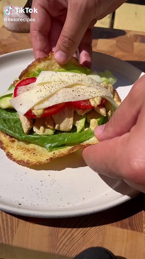 Low Carb Cauliflower and Egg Tortillas Recipe