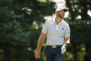 Dustin Johnson makes seven straight pars to close out 11-under 60 in Northern Trust
