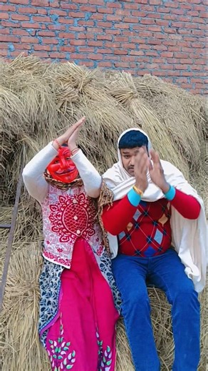 Anaya and family funny magic game 🎯 😂#😂#comedy #funnyKanha 😂#shots#🤣 #viral# 🤣#comedy🤣@Ravikant053