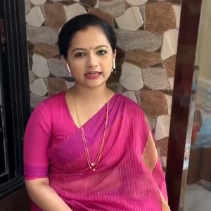 117K views · 898 reactions | It's equally important to keep your skincare routine in check while staying at home. Dr. Akansha from our Forest Essentials family shares with us a few tips on keeping our skin hydrated, plump and healthy using simple home-based remedies. #HereForYou #COVID19 #SocialDistancing | Nexus Select CityWalk | Facebook