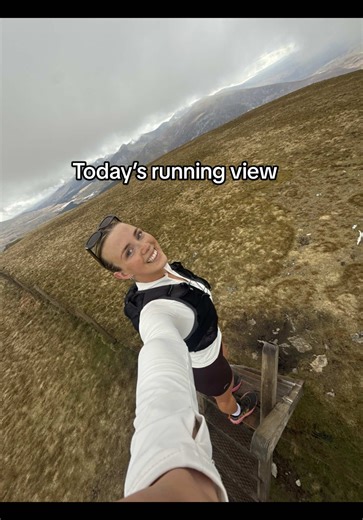 Nothing beats a view like this ⛰️ Went for a solo trail run up Moel Eilio in Eryri today & loved every minute of it!! #trailrunning #eryri #trailrunner #runner #runnergirl