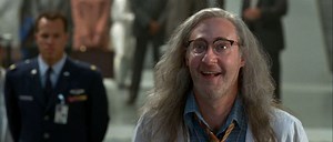 'Independence Day: Resurgence' Video Reveals How Brent Spiner's Dr. Okun Is Still Alive - SlashFilm