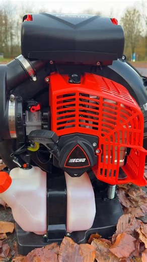 4.6K views · 44 reactions | The mighty and powerful ECHO PB 9010T 2 stroke blower - listen to the power of the engine on idle ️ #echo #echopowerequipment #2stroke #2strokelovers #machine @echotoolsuk @echotoolsirl @echo.europe | Machinery Nation | Facebook