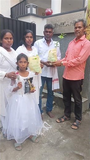 சூப்பர் ஸ்டார் புத்தாண்டு பரிசு 2026 சென்னை இல்லத்தில் லதா ரஜினிகாந்த் அம்மா வழங்கியது