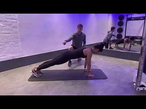 How To: Crossbody Mountain Climbers