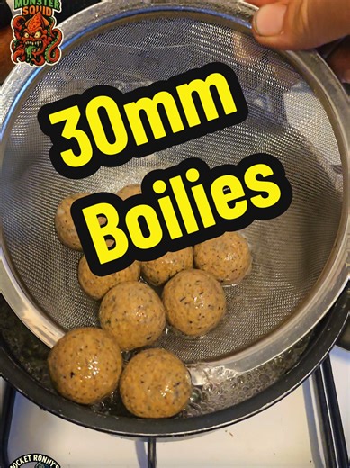 Catch Giant Carp and Catfish with 30mm Boilies