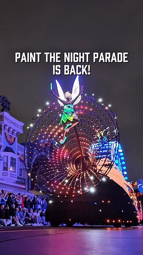 Paint the Night Parade at Disneyland is BACK!🪄✨ The Paint the Night Parade has returned to Disneyland, illuminating Main Street with over a million dazzling lights and our favorite Disney and Pixar characters. From Tinker Bell leading the way to the mesmerizing floats of Frozen, Toy Story, and Monsters, Inc., this nighttime spectacular is a must-see! ￼ 🎉 Celebrating 70 Years of Magic! As part of Disneyland’s 70th Anniversary “Celebrate Happy” festivities, the parade features updated floats and