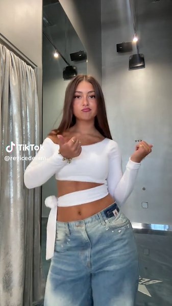 Queen ✨✨✨ @Faith😴 #revicedenim #revice #dance #baggyjeans #faithmarie19