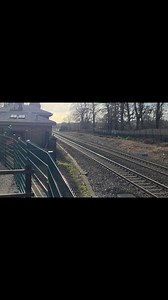 Hi everyone. This is British Rail Class 45 number 45118 looking immaculate as it speeds north through Wingfield in the sunshine. The train is a railtour from Norwich to Chesterfield. It left Norwich at 0609 this morning and has a Class 47 diesel on the back. #wingfieldstation1947 #wingfieldstation ##southwingfield #alfreton #ripleyderbyshire #Ripley #belper #belperderbyshire #matlock #matlockbath #matlockderbyshire #crich #crichstandtearoom #crichstand #crichtramway #whatsoninambervalley #visita