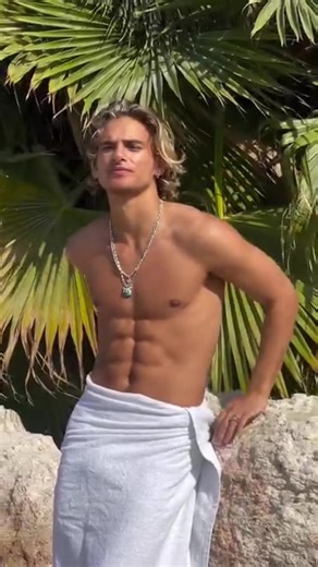 the ocean is always on his side… @Dodi El’circy #handsome #physique #muscle #looksmax