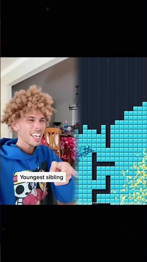 Living with siblings: first 1 to the shower!! #parody #skit #livingwithsiblings #siblings #sibling