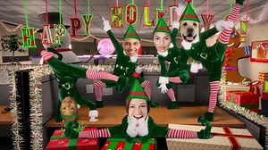 Today's 2 FREE dances on the mobile App are Beach Party and Office Party! #ElfYourself Google Play => bit.ly/3epcz3C App Store => apple.co/32jFrFR | ElfYourself