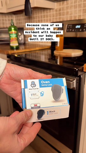 We never think an accident will happen… until it does 💔 This oven safety lock for babies & toddlers is an easy, affordable way to help prevent serious burns in the kitchen. A must-have childproofing essential for peace of mind. #OvenSafetyLock #BabyProofing #ToddlerSafety #MomApproved #childsafety