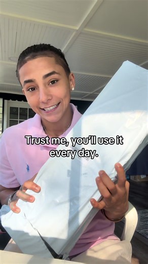 Multi-Function LED Working Light for Barbers and Mechanics