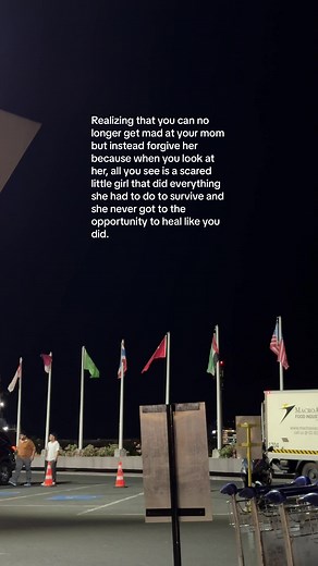 Understanding the Mother-Daughter Relationship: A Heartwarming Perspective