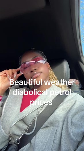 gloria in excelsis deo (@barbiebangout)’s videos with original sound - tayleemoon