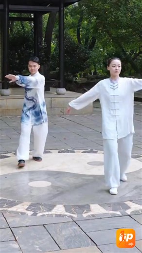 After 50? Tai Chi Walking Is Your Perfect Exercise 💪 Age with strength. Move with wisdom🌿. ☯️ Tai Chi Walking—the gentle art that boosts longevity, sharpens the mind, and energizes the spirit. Stay strong. Stay wise. Thrive at every age. | Walkup