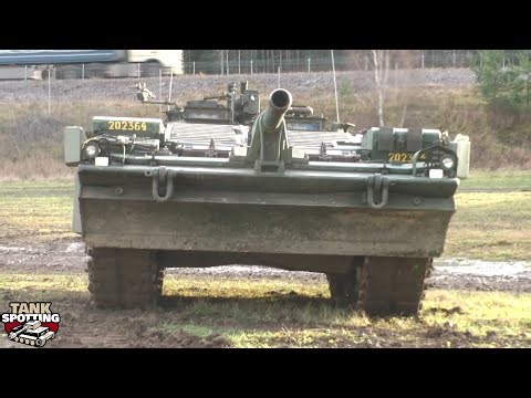 S-Tank - Stridsvagn 103 In Reverse - Arsenalen