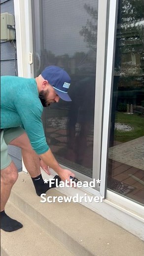 EASY! How to put a screen door back on track. UNDER 60 seconds! #diy #screendoor #howto