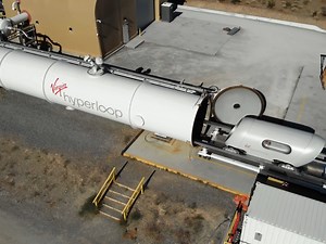 もはやワープ！ 新幹線より速い超高速輸送システム「Hyperloop」有人テストに成功 - bouncy / バウンシー