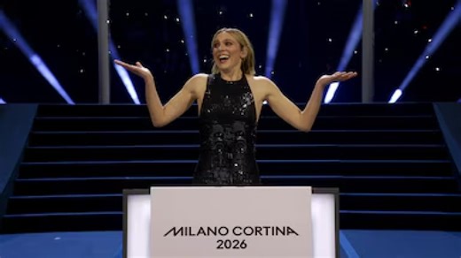 Comedian shows what Italians mean with hand gestures at Olympics