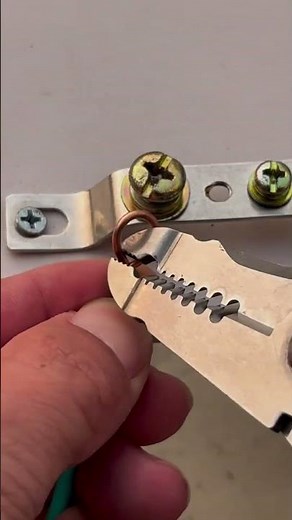 Safe way to clamp and secure a wire on a screw terminal #electricaltips #DIYprojects #homesafety