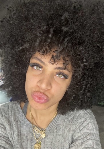 Curly Hair Care Tips for Beautiful Afro Styles