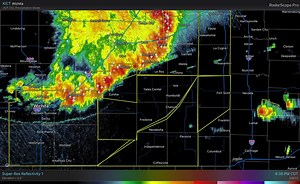 Current radar check over south central and southeast kansas shows a line of showers and severe storms continues to move southeast at about 35-40 mph, Every county in southeast kansas are now in severe thunderstorm warnings Main hazards with this line of storms will be 60-70 mph wind gusts and penny to quarter sized hail along with heavy rainfall as well… If heading home over southeast kansas prepare yourself for heavy rainfall and a lot of lightning | Kansas Weather page