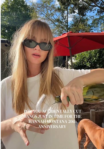 Dog Smells Like Wine: Hannah Montana 20th Anniversary Fun!