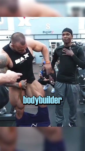 Bodybuilder Leaves Him Speechless!🤯(@horse.md)