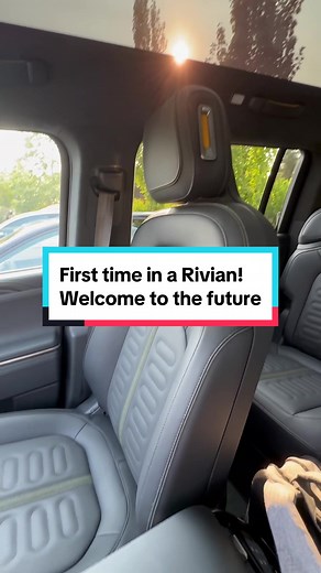 2025 Rivian R1S Review: A Glimpse Into the Future